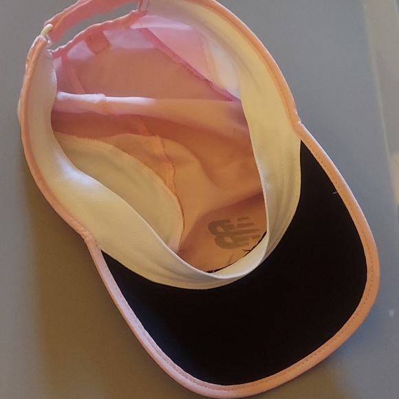 New Balance hat - Picture 2 of 5